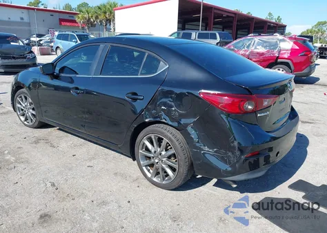 2018 Mazda Mazda3 Touring из США, поврежденный, VIN 3MZBN1V36JM173228